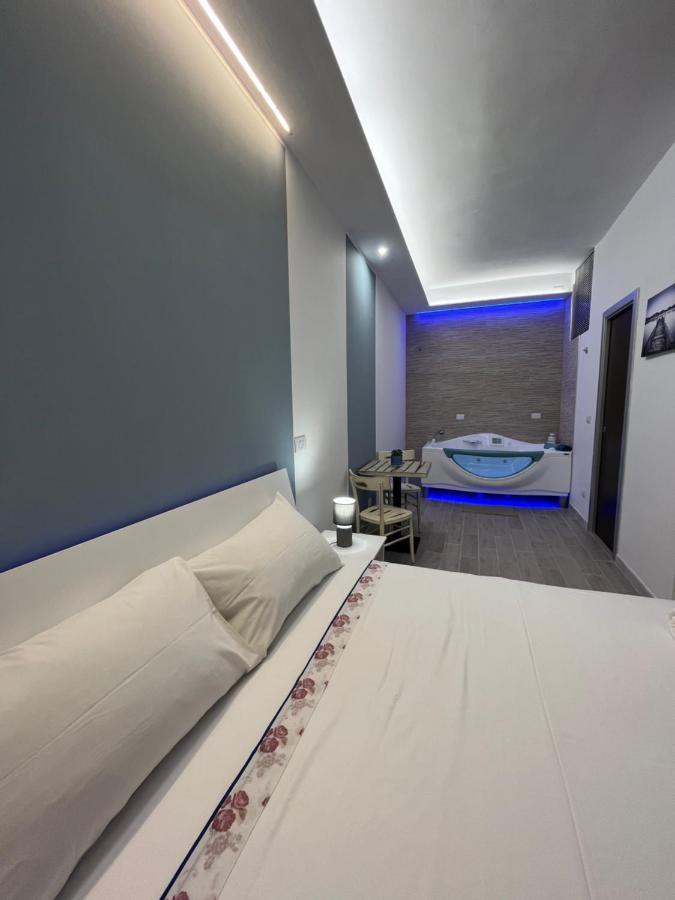 Blue Suite Mola di Bari Exteriör bild